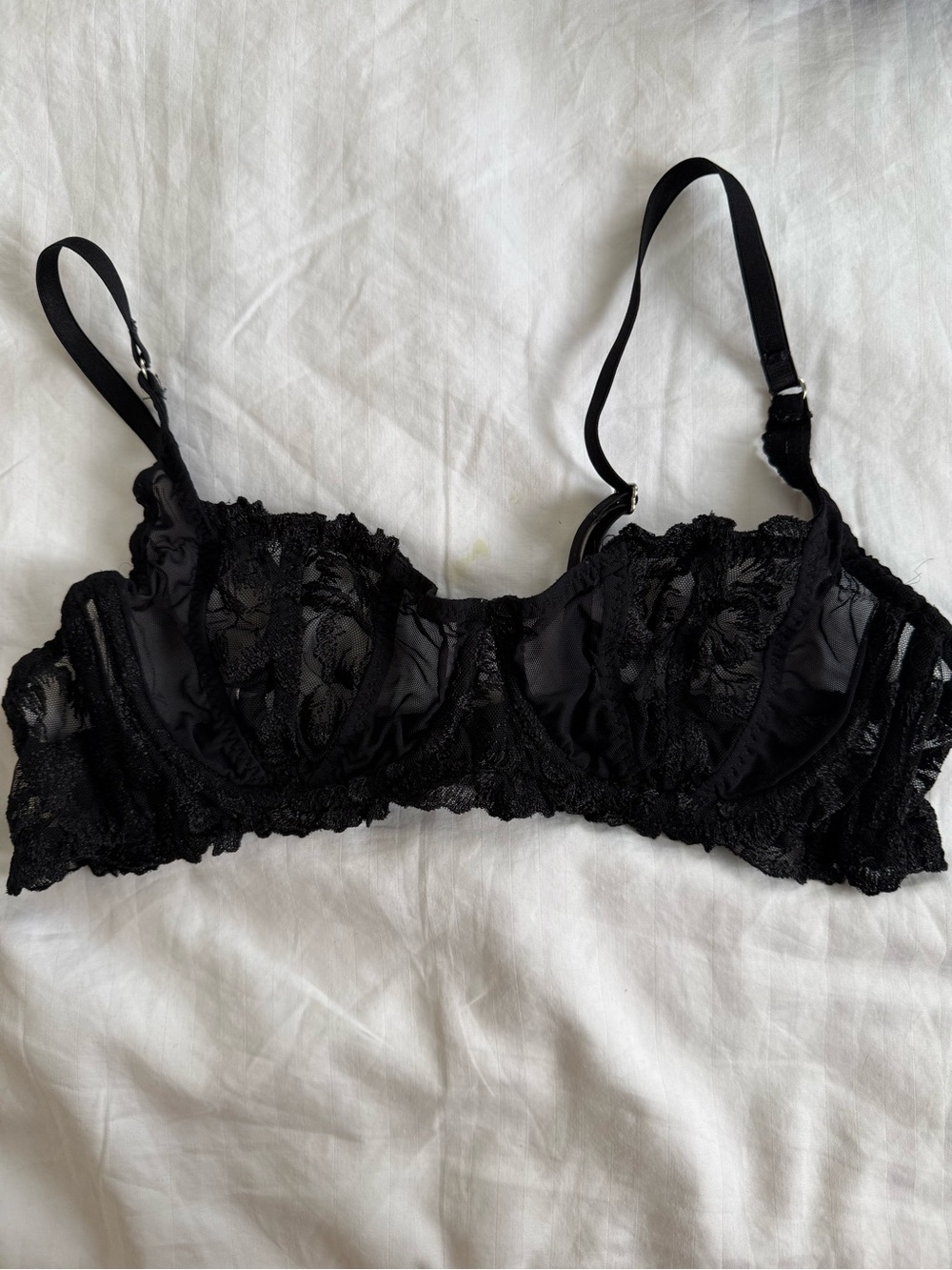 Sheer Lace Underwire Bra - Black